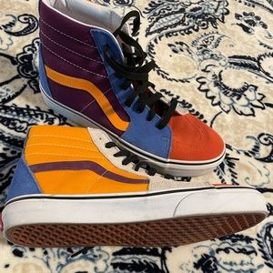 MULTICOLORED HIGHTOP VANS!!